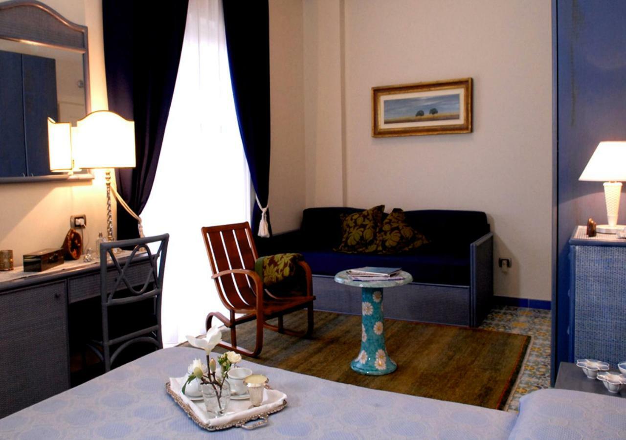 Hotel Stella Maris Casal Velino Exterior photo
