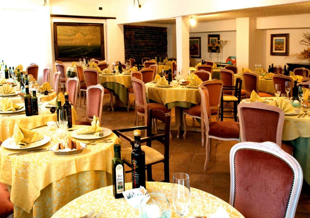 Hotel Stella Maris Casal Velino Exterior photo